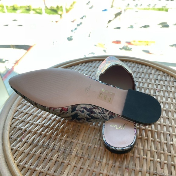 J.Crew Holiday Metallic Red and Silver Marina Slide Flat Mules Jacquard Size 9 - Picture 3 of 5